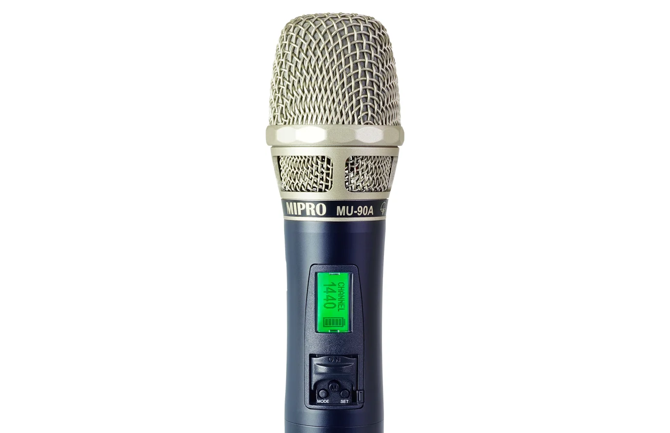 7_202511131440012u38z7D9398